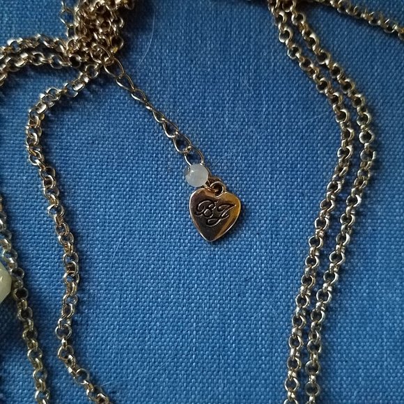 🎀🕰️Betsey Johnson 3-Strand Charm Necklace Clock & Bows - EPC🕰️🎀 - Picture 9 of 11